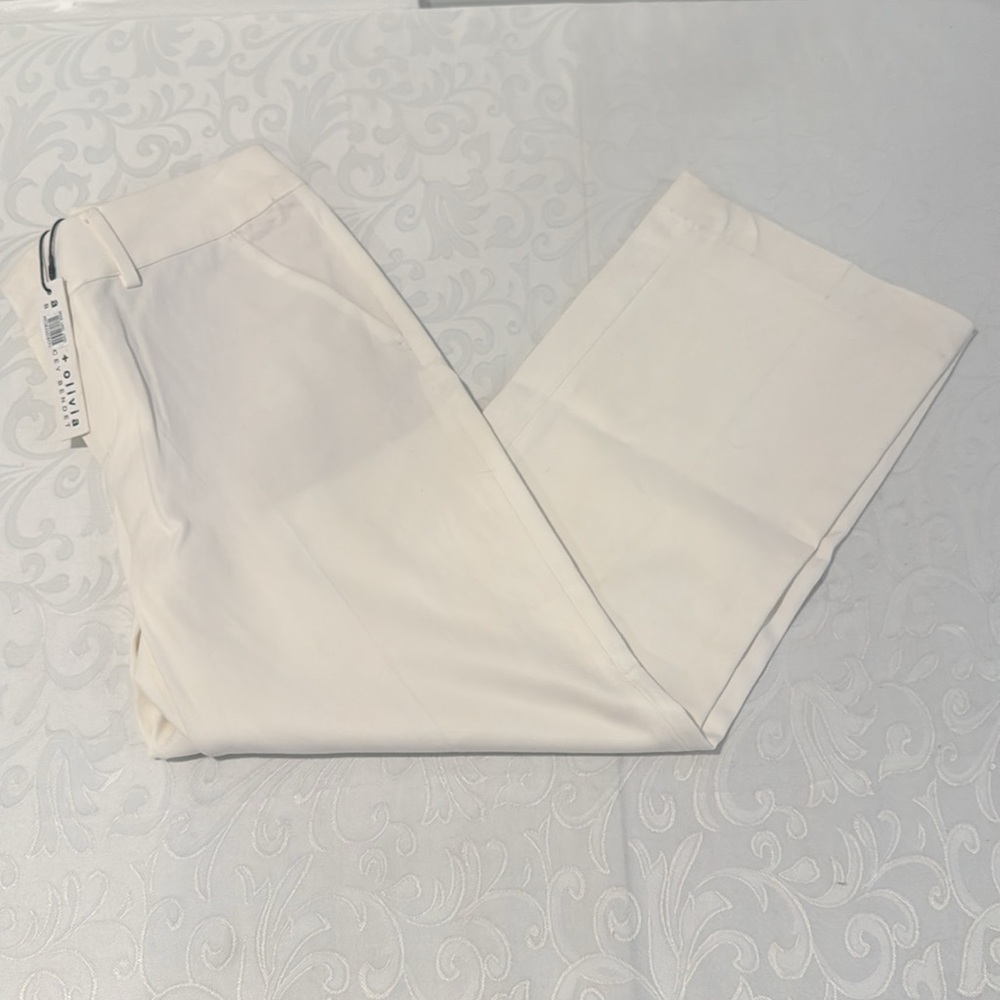 Alice + Olivia “Janis” Low Rise Crop Flare Pants. Ladies 6 - Picture 6 of 16
